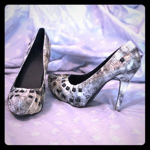 Snake skin, stud detail heels